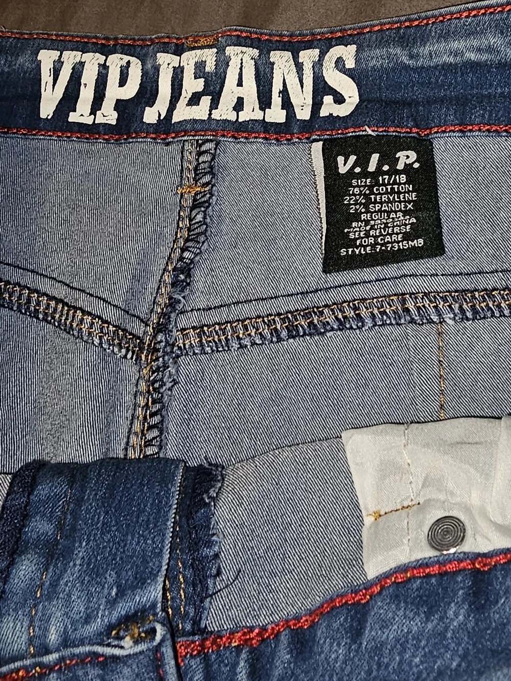 VIP Women's Relaxed Fit Blue Denim Shorts Juniors 17